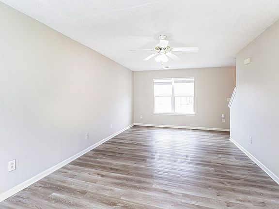 5th image of 9612 Ashlyn Elizabeth Ct