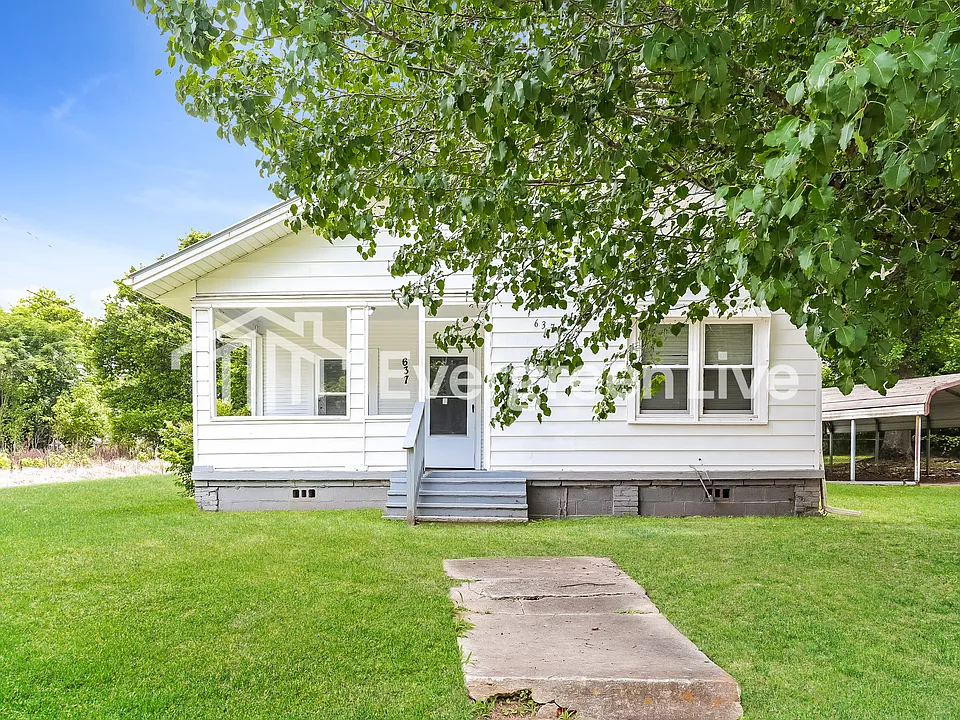 637 Lanett Ave