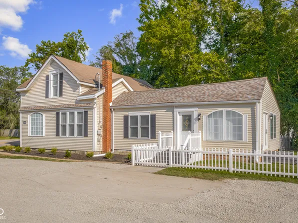 5974 S Jonesville Rd, Columbus, IN 47201