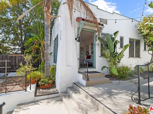 117 Rosemont Ave, Los Angeles, CA 90026