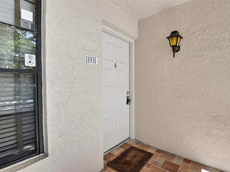 11931 NW 11th St #11931 — Photo 12