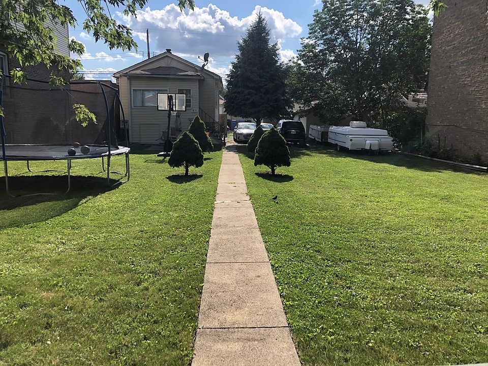 1st image of 6408 S Komensky Ave