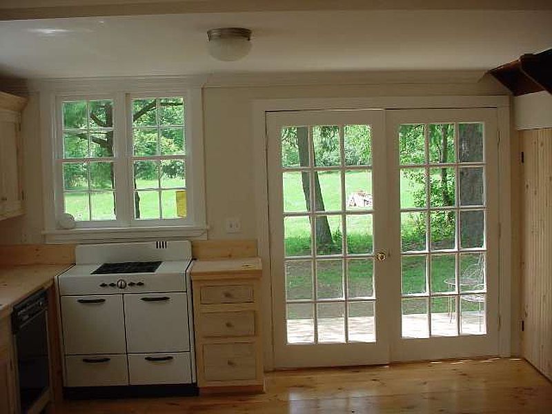 5th image of 315 MAPLE Avenue