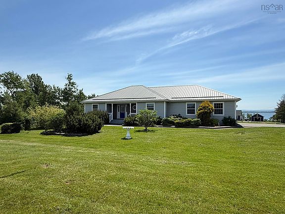 5th image of 3158 Malagash Rd