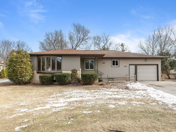 636 S Casaloma Dr, Appleton, WI 54914