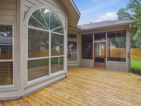 3rd image of 229 Cordero Dr