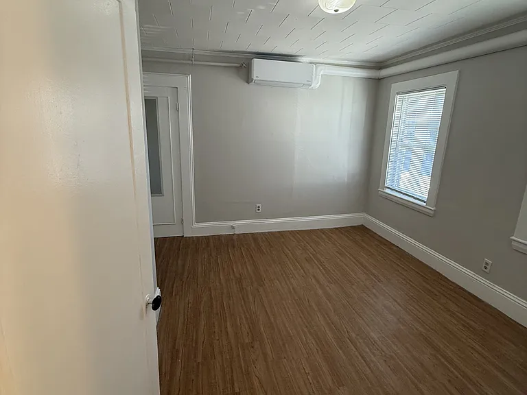 25 Pond St #1 — Photo 5