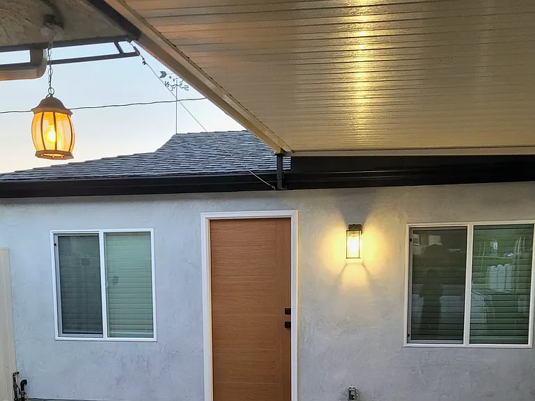 344 E Hillcrest Blvd #1 — Photo 9
