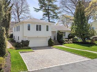 21 Phillips Ave, Swampscott, MA 01907