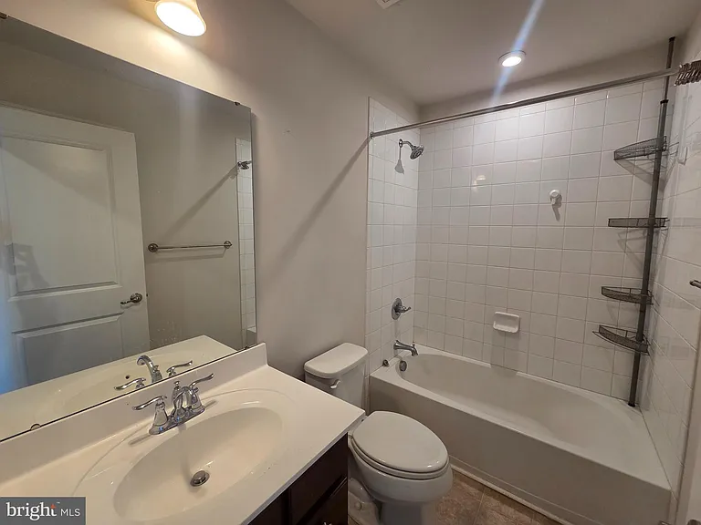235 Compass Dr — Photo 32