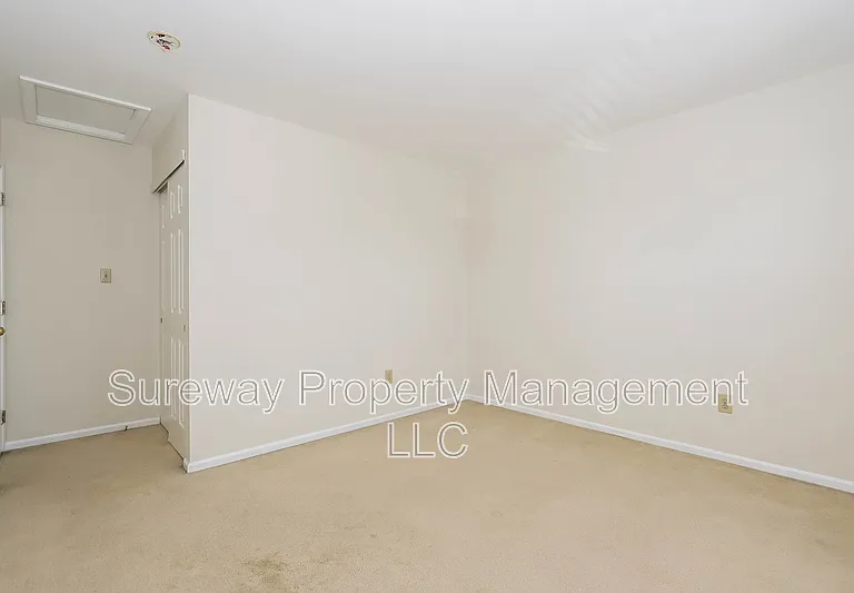 197 Lake Dr — Photo 17