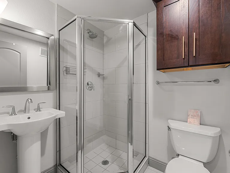 3142 Ross Ave #1 — Photo 35