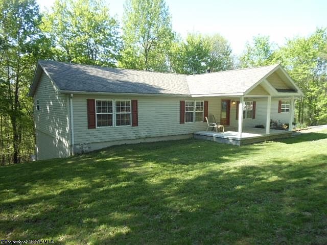 1st image of 6 Oakton Dr