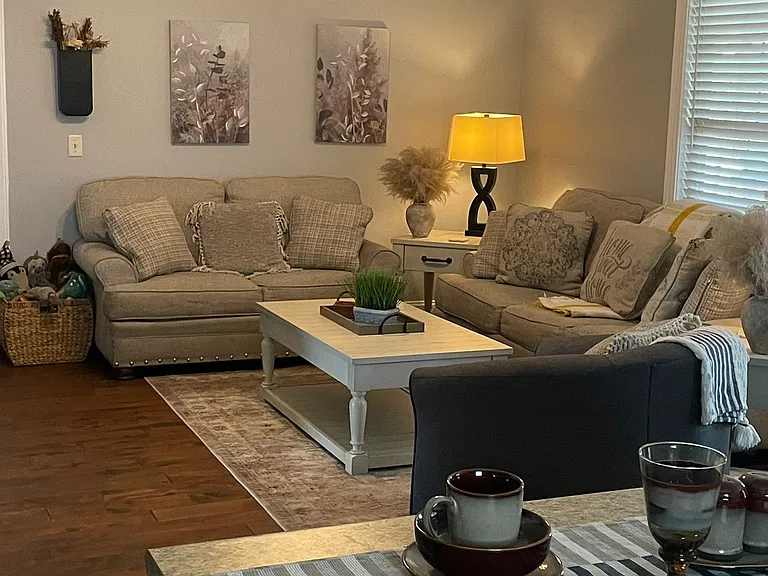 212 Victorian Lake Dr — Photo 29