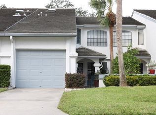 4221 Brentwood Park Cir, Tampa, FL 33624