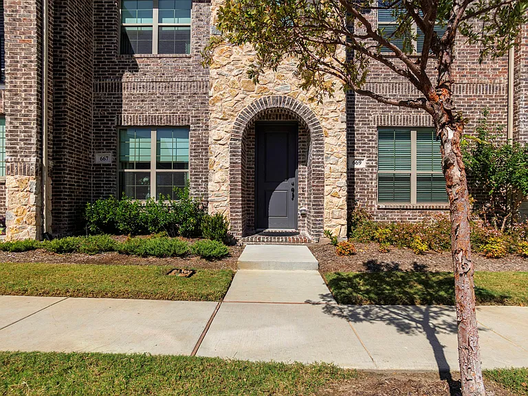 669 Vista Oaks Rd — Photo 17