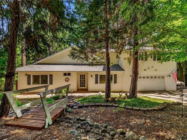 38 Mallard Ct, Magalia, CA 95954