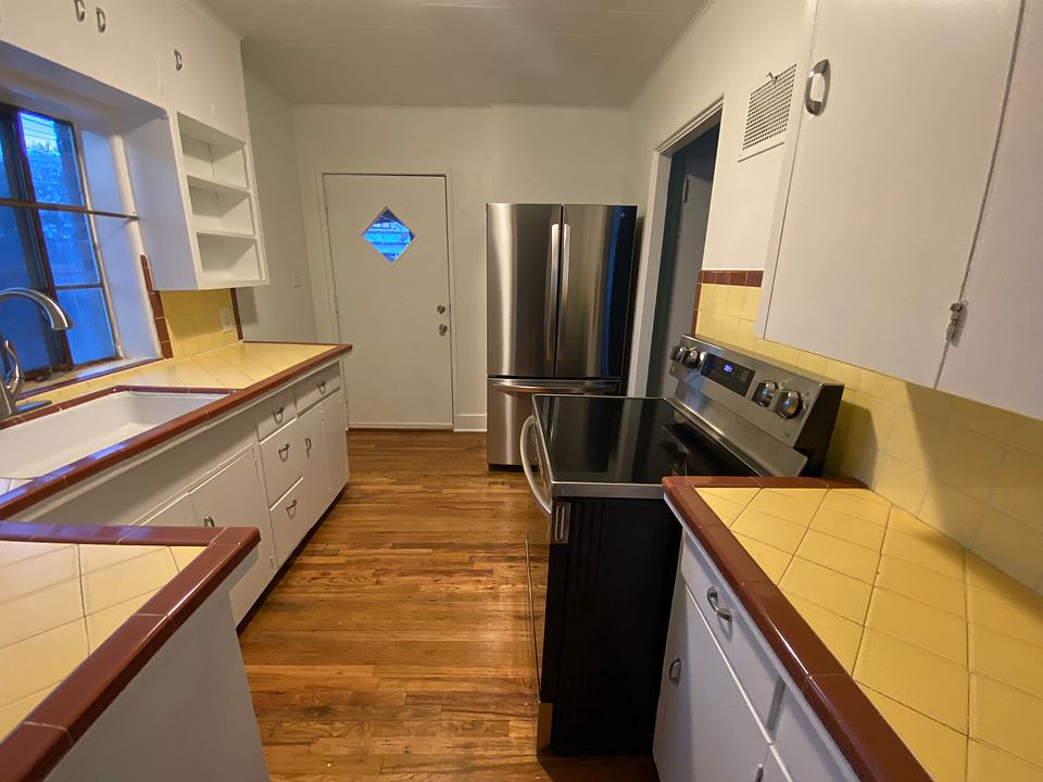 Kitchen and back porch door