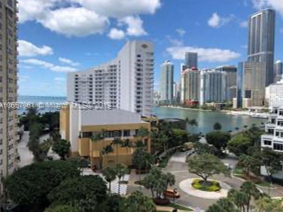 2nd image of 520 Brickell Key Dr APT A1115