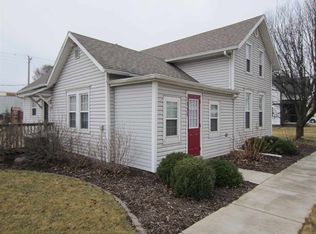 1003 5th St, Durant, IA 52747