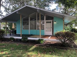 35 Providence St, East Falmouth, MA 02536