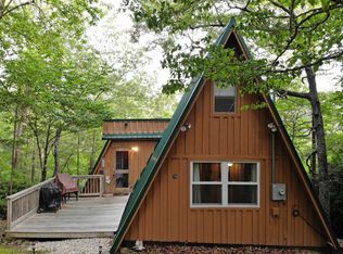 76 Pine Log Ln, Warne, NC 28909