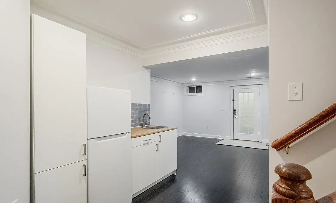 1 bed, 700 sqft, $1,500 — Photo 3