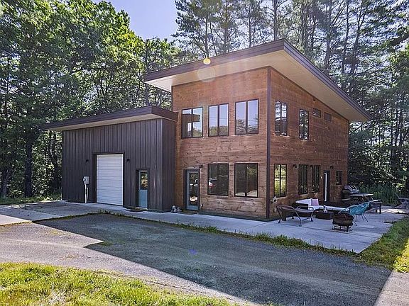 2nd image of 64 Bullock Road