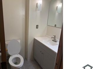 9071C N 95th St, Milwaukee, WI 53224