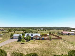 30 Baugus Ln, Edgewood, NM 87015