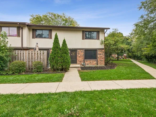 7336 Winthrop Way Unit 5, Downers Grove, IL 60516