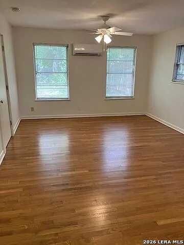 606 Blakeley Dr — Photo 15