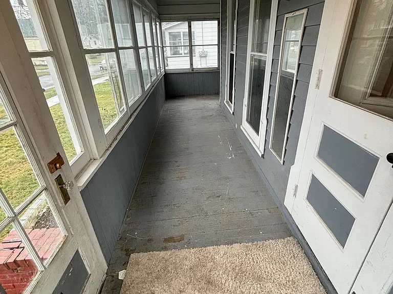 44 Pollard Ave — Photo 11