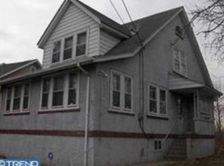 2720 Congress Rd, Camden, NJ 08104