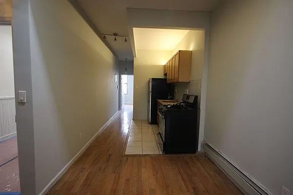 Rented by Nooklyn NYC LLC | media 20