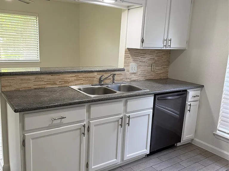 262 Coppersmith Dr — Photo 7