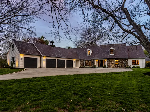 1995 W 116th St, Carmel, IN 46032