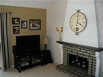 2nd image of 8368 NW Barrybrooke Dr