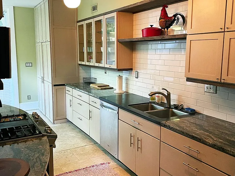 1229 Euclid Ave NE #1 — Photo 20