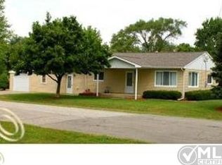 3377 N Genesee Rd, Flint, MI 48506