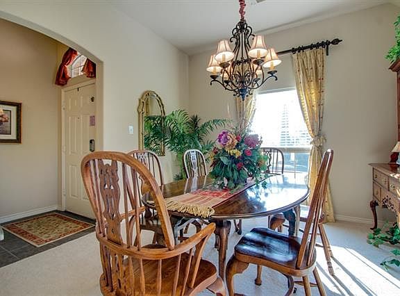 4th image of 8096 Southmark Dr