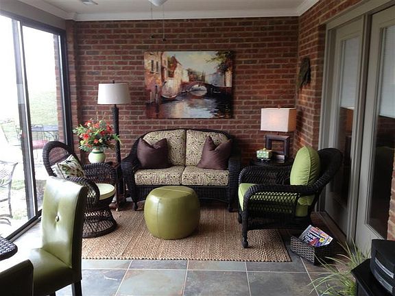 5th image of 124 Rumsey Cir Unit B