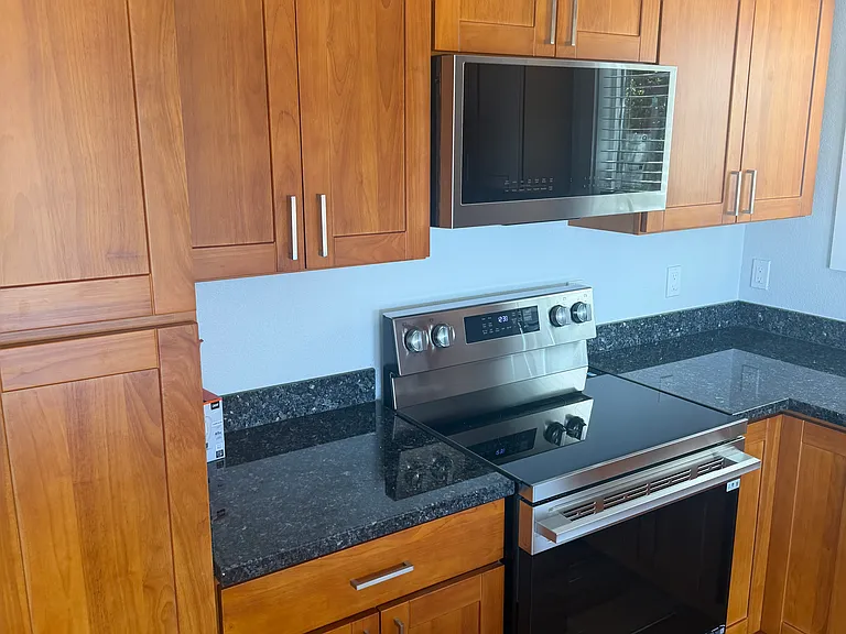 235 Crestmoor Cir — Photo 17