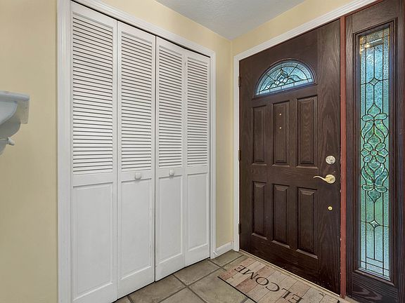 4th image of 9 Kipford Way