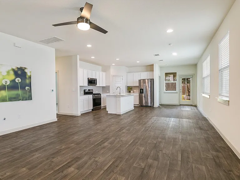 4701 Canongate Dr — Photo 3