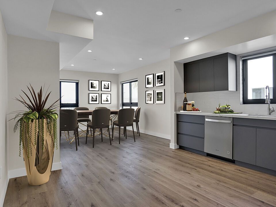 1st image of 846 S Mariposa Ave #206