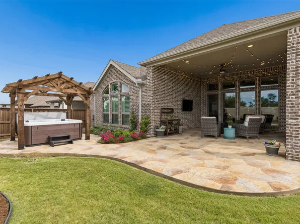 409 Calmwater Cv, McKinney, TX 75071
