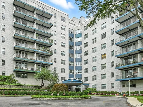 499 N. Broadway #2J, White Plains, NY 10603