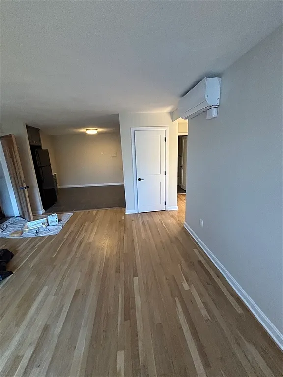 1 bed, 1.0 bath, 620 sqft, $2,150 — Photo 2