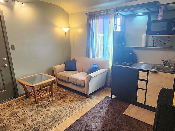 4th image of 2631 E Ocean Ave